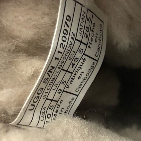 🚫 SOLD 🚫 UGG Butte Mono Waterproof Leather Boots Putty 1120979 - Picture 9 of 13